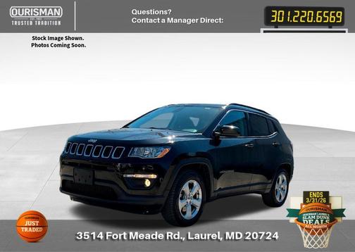 Diamond Black Crystal Pearlcoat 2021 Jeep Compass Latitude