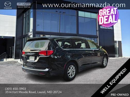 2023 Chrysler Voyager LX