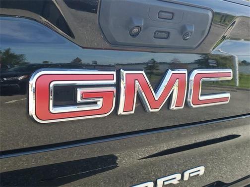 2023 GMC Sierra 2500 SLE