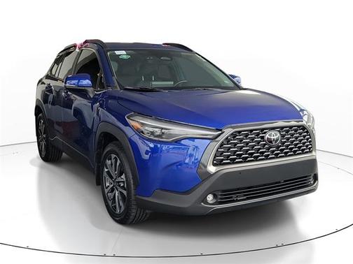 2023 Toyota Corolla Cross XLE