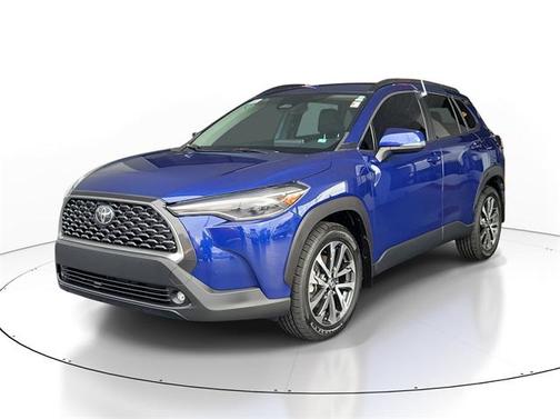 2023 Toyota Corolla Cross XLE