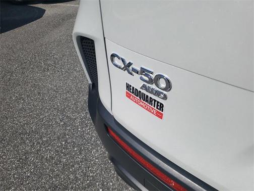 2024 Mazda CX-50 2.5 S Preferred Package