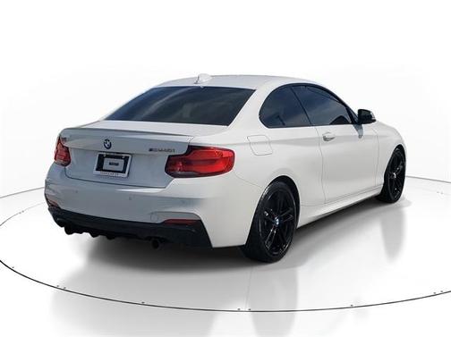 2019 BMW M240 i