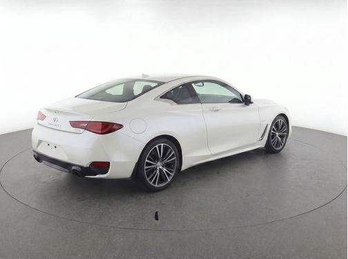 Majestic White 2019 INFINITI Q60 3.0T LUXE