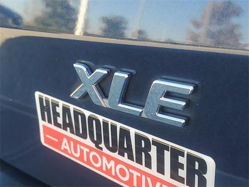 2020 Toyota Sienna XLE