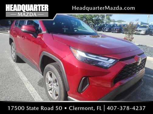 2025 Toyota RAV4 XLE
