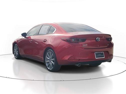 2022 Mazda Mazda3 FWD w/Preferred Package