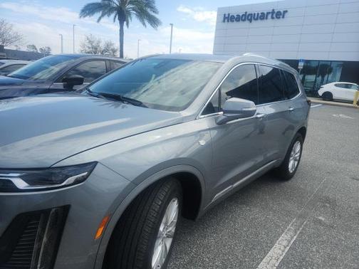 2023 Cadillac XT6 Luxury FWD