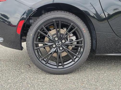 Jet Black Mica 2026 Mazda MX-5 Miata Club