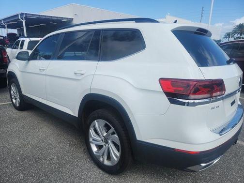 2022 Volkswagen Atlas 3.6L SE w/Technology