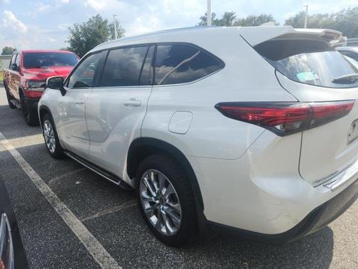 2021 Toyota Highlander Limited