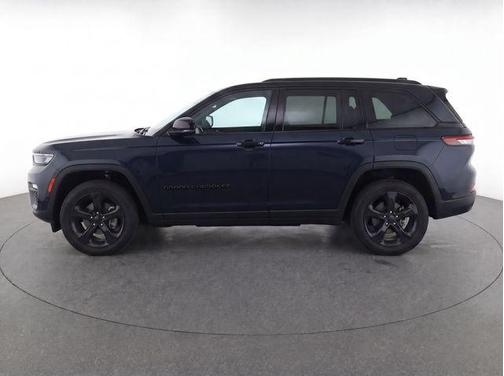 Midnight Sky 2024 Jeep Grand Cherokee Limited
