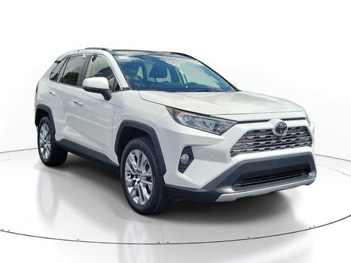 Blizzard Pearl 2021 Toyota RAV4 Limited