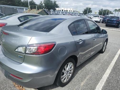 2013 Mazda Mazda3 i Touring