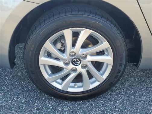 2013 Mazda Mazda3 i Touring