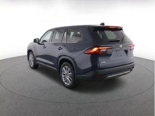 Blueprint 2025 Toyota Grand Highlander Platinum