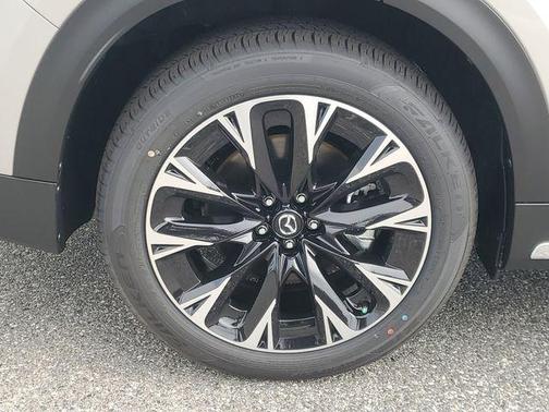 2026 Mazda CX-90 PHEV Premium Plus