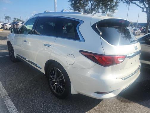 2016 INFINITI QX60 Base