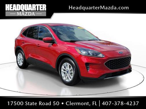 Rapid Red Metallic Tinted Clearcoat 2020 Ford Escape SE