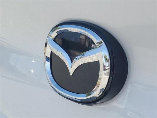 2026 Mazda Mazda3 FWD w/Preferred Package