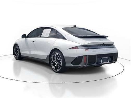 2025 Hyundai IONIQ 6 Limited