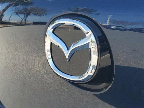 Deep Crystal Blue Mica 2026 Mazda Mazda3 FWD