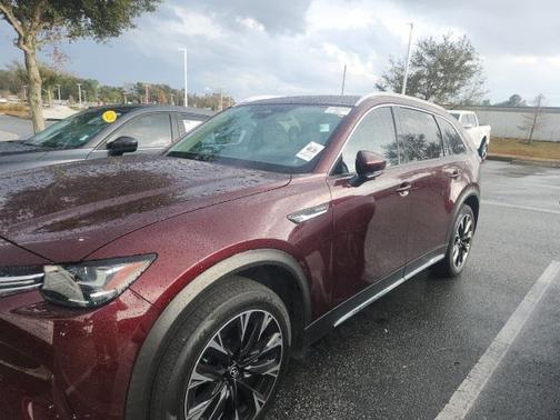 2024 Mazda CX-90 PHEV Premium Plus