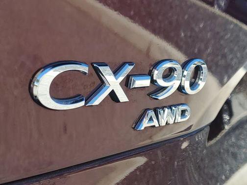 2024 Mazda CX-90 PHEV Premium Plus