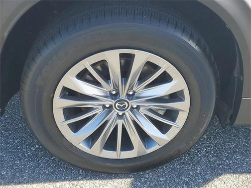 2024 Mazda CX-90 PHEV Preferred