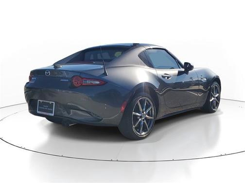 2022 Mazda MX-5 Miata RF Grand Touring