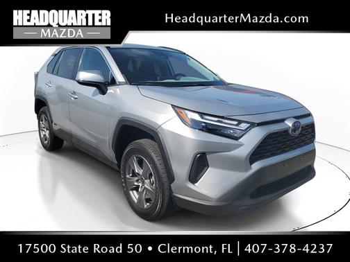 2022 Toyota RAV4 Hybrid XLE
