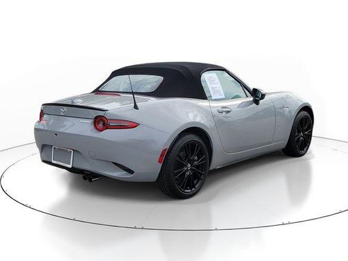 Aero Gray Metallic 2025 Mazda MX-5 Miata Club