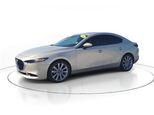 2022 Mazda Mazda3 FWD w/Preferred Package