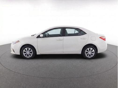 Super White 2016 Toyota Corolla L