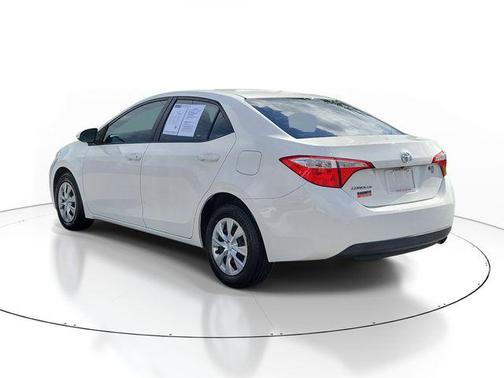 Super White 2016 Toyota Corolla L