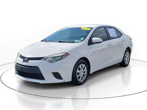 Super White 2016 Toyota Corolla L