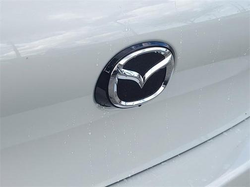 2025 Mazda Mazda3 FWD w/Select Package