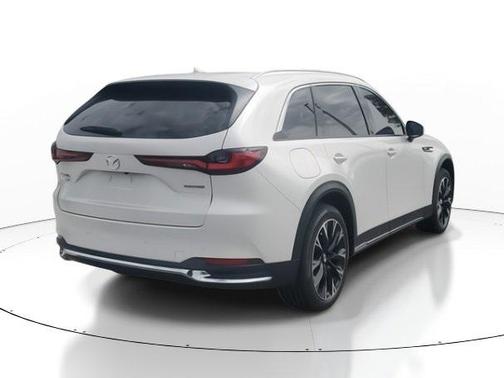 2025 Mazda CX-90 PHEV Premium Plus