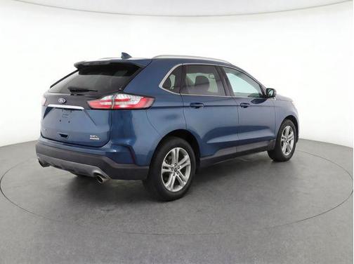 Blue Metallic 2019 Ford Edge SEL