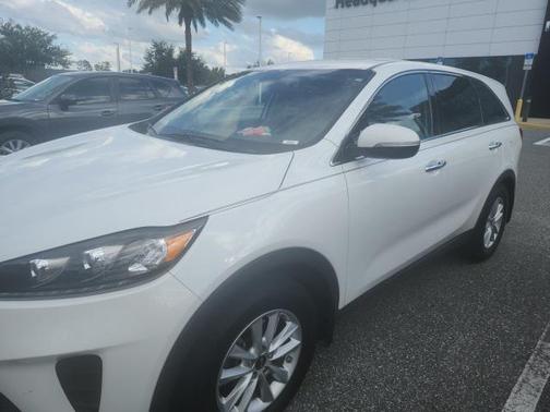 2020 Kia Sorento LX