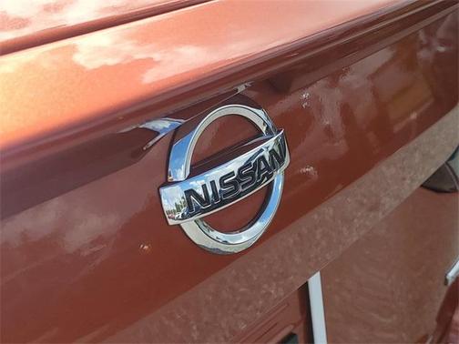 2022 Nissan Altima SR VC-Turbo FWD