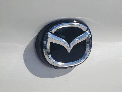 2025 Mazda Mazda3 FWD w/Preferred Package