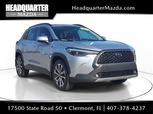 2023 Toyota Corolla Cross XLE