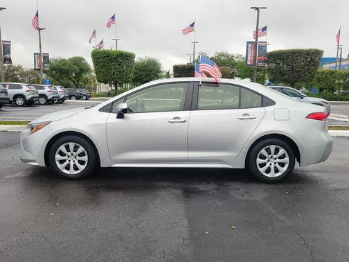 Classic Silver Metallic 2022 Toyota Corolla LE