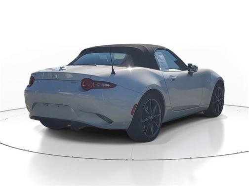 2016 Mazda MX-5 Miata Grand Touring