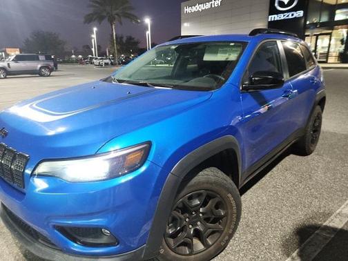 2022 Jeep Cherokee X 4x4