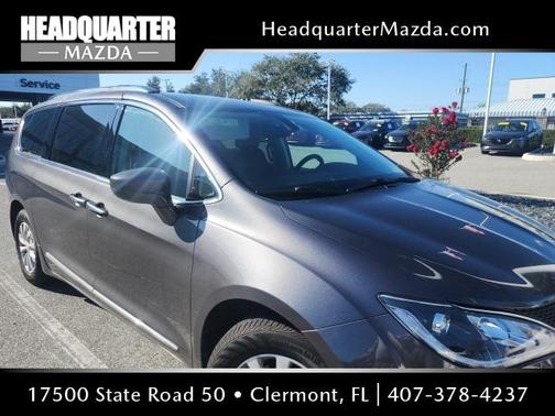 2018 Chrysler Pacifica Touring-L