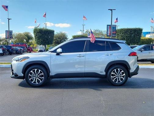 2024 Toyota Corolla Hybrid SE