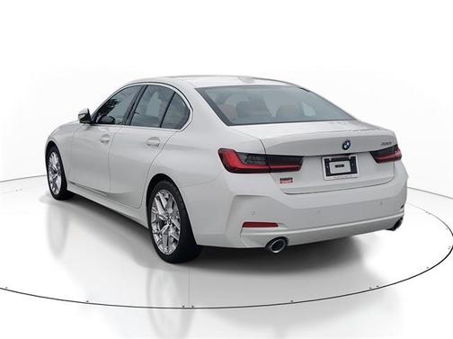 2025 BMW 330 i