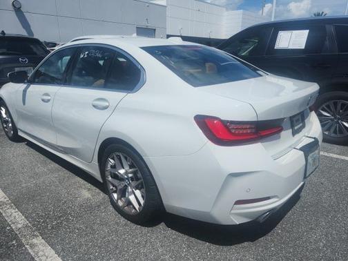 2025 BMW 330 i
